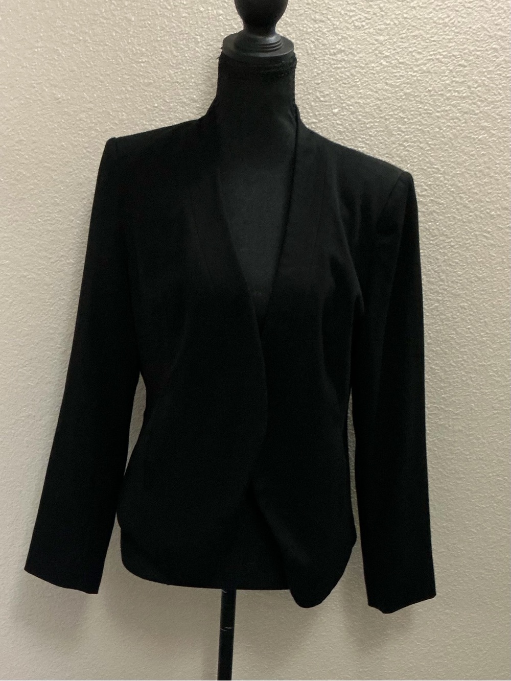 Apt. 9 Black Open-Front Blazer
